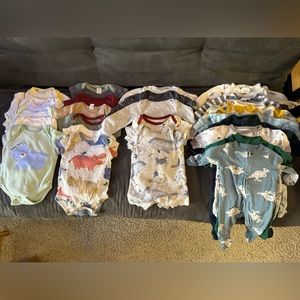 30pc Lot 0-3mo Baby Clothing